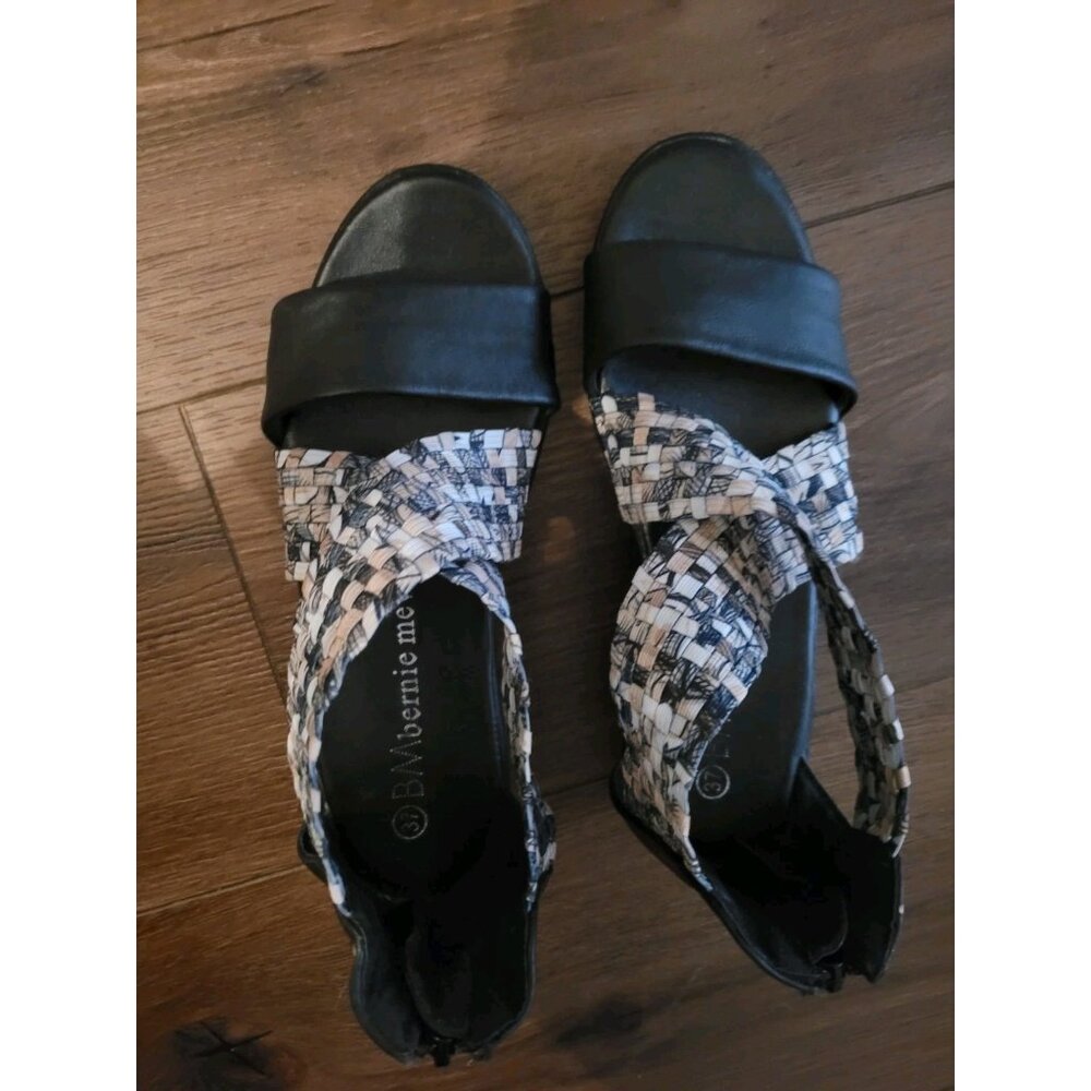 BERNIE MEV Sandals WOMENS LAURA STRAPPY Size 6.5 EU 37 BLACK LEATHER SHOES EUC - Picture 7 of 8